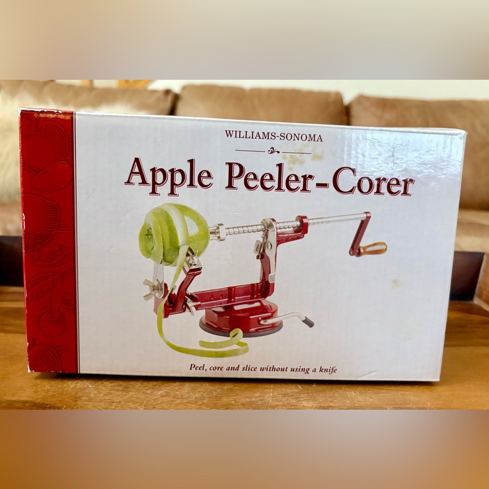 WILLIAMS SONOMA Apple Peeler - Corer
